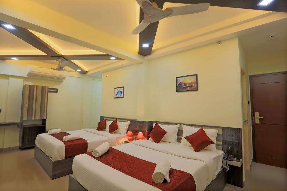 Kenz Residency होटल Kochi