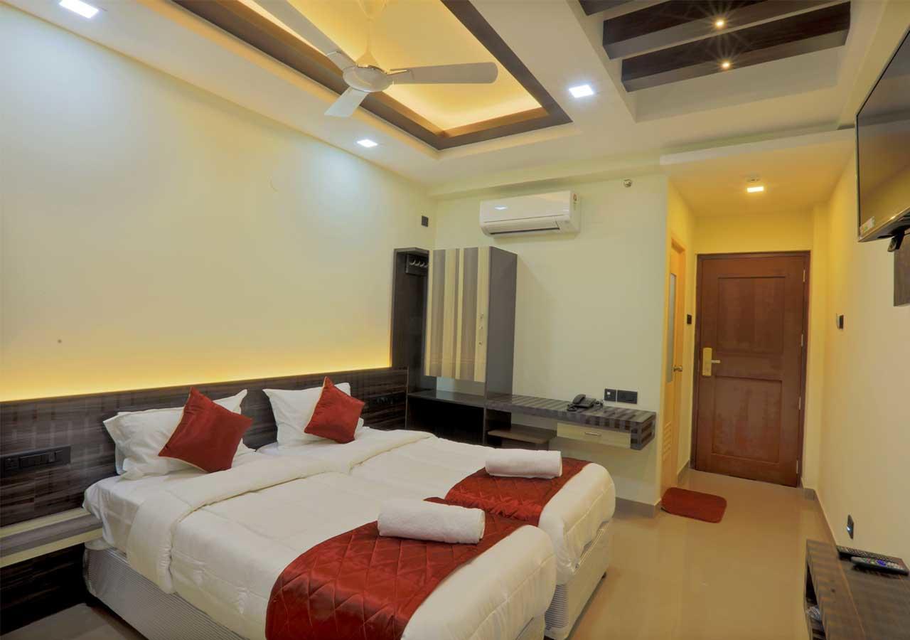 होटल Kenz Residency